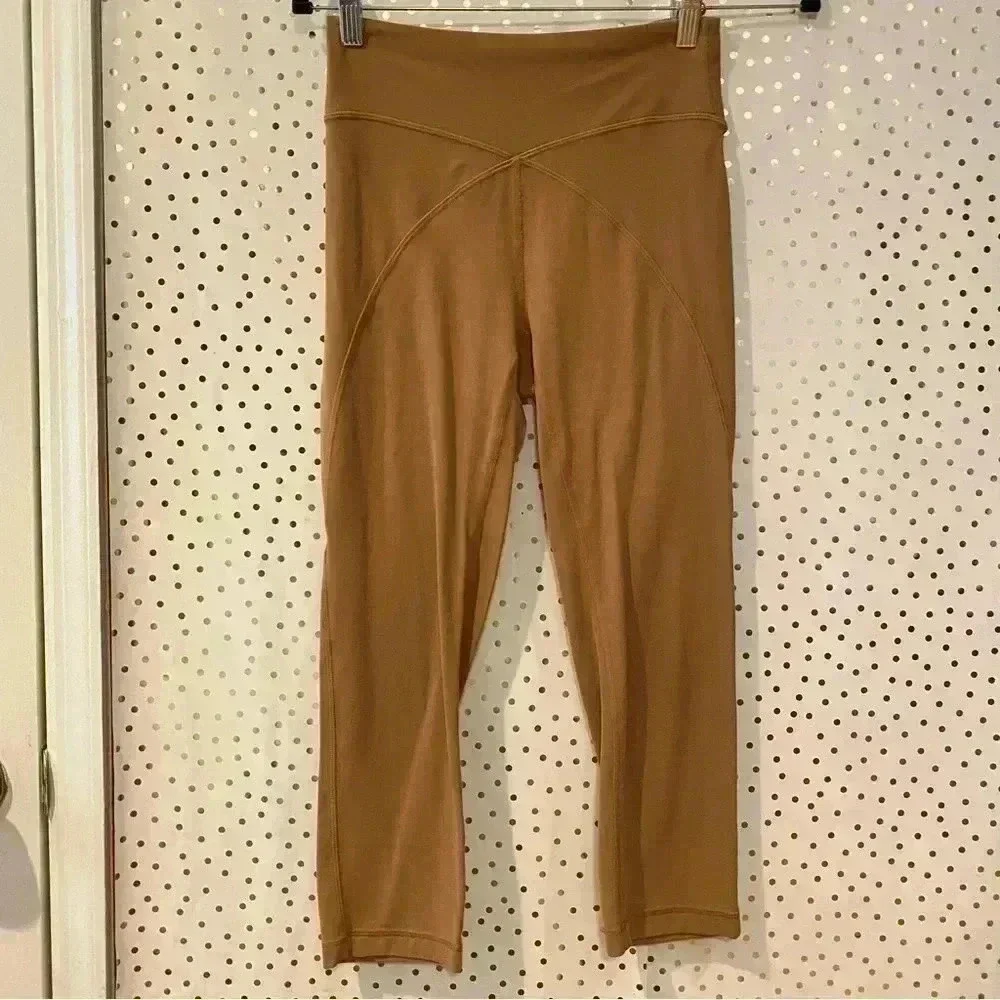 Lululemon Get Centred High Rise Crop
